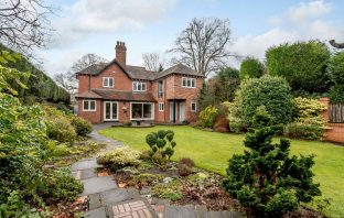 Take a look inside this million-pound Midlands home The house is opposite Sutton Park.
